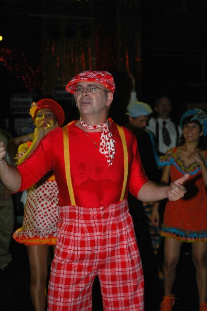 min 2005 11 12 fous swing 269